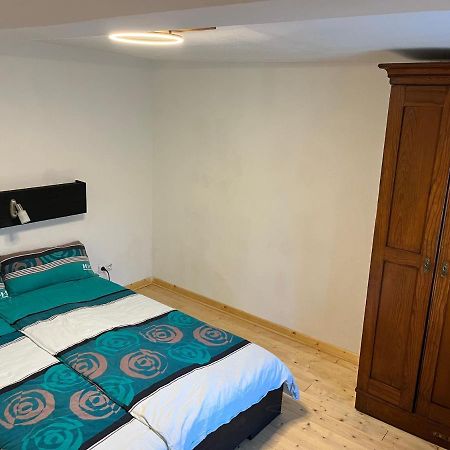 Landhaus Inklusive Parkplatz Schotten Esterno foto