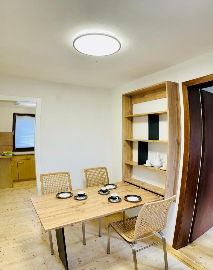 Landhaus Inklusive Parkplatz Schotten Esterno foto
